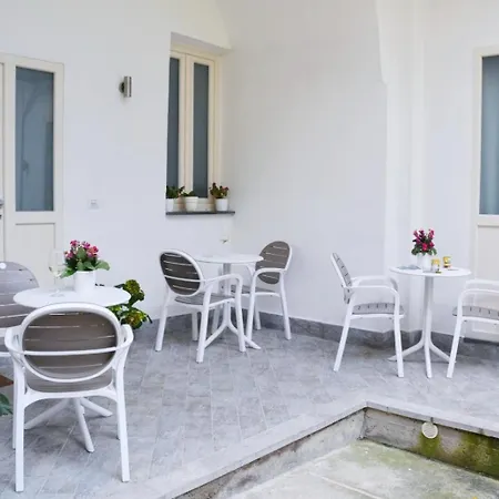 Luna Chiara Guest house